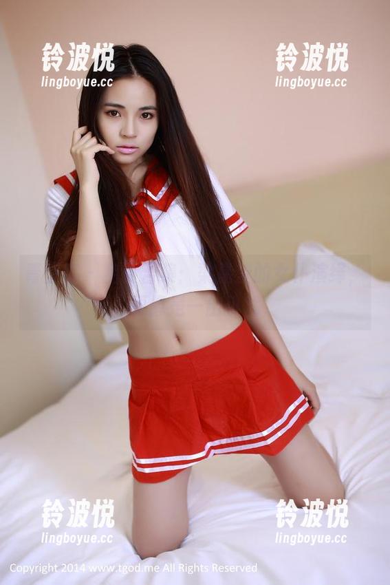 青豆客 - 免费合集：梁晶莹的女仆演绎，更像是一出小戏