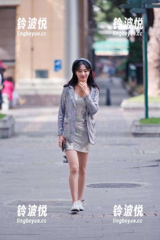 魔镜街拍 - 午后的画面太美，婷婷的包臀灰裙作品集值得安静分享，慢慢品味。